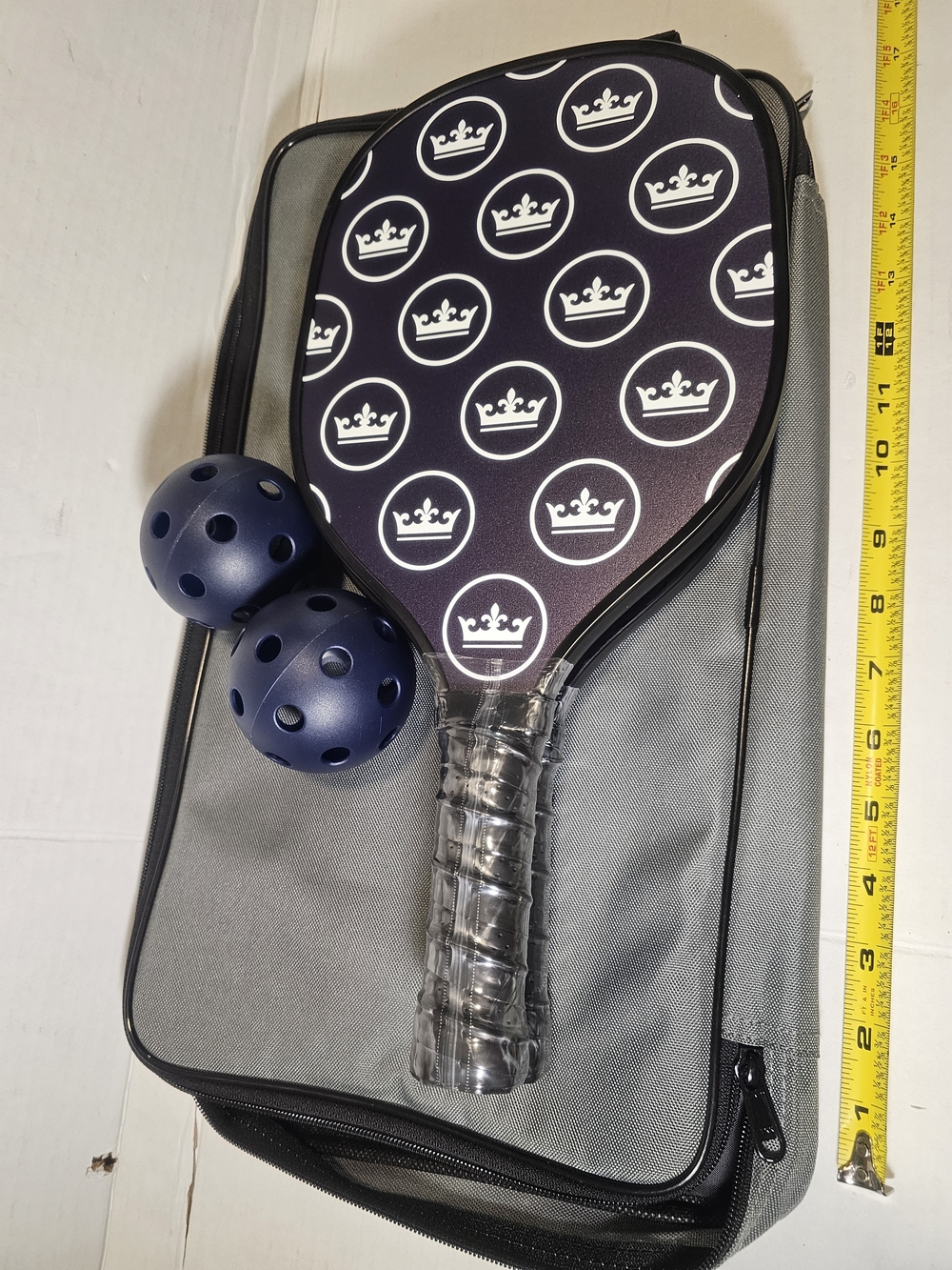 Peter Millar Pickleball Set 2 Paddles 2 Balls Grey Carrying Case Navy Crown NWT